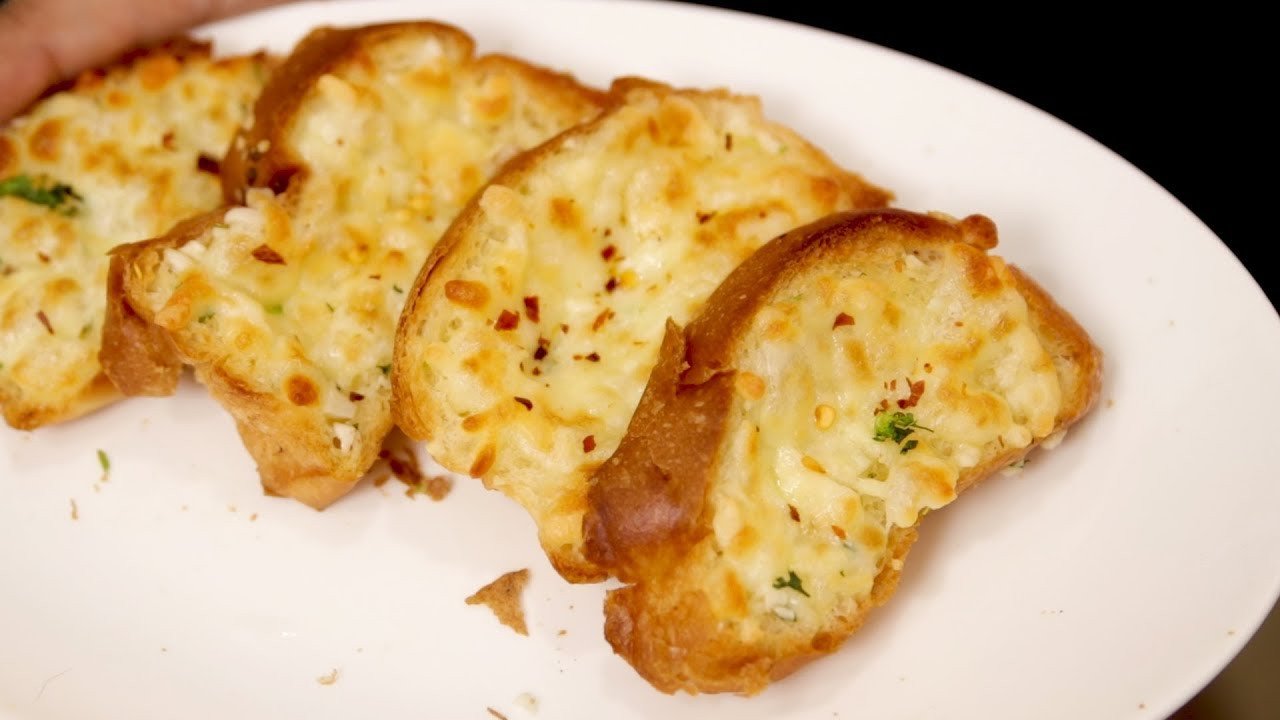 Paneer Chees Garlic Bread